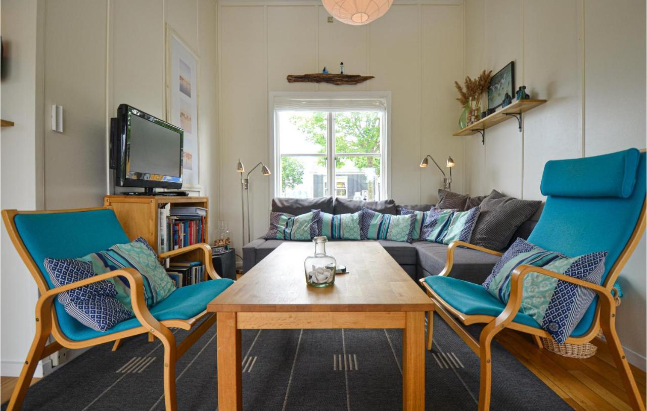 3 Bedroom Amazing Home In Ebeltoft Luaran gambar