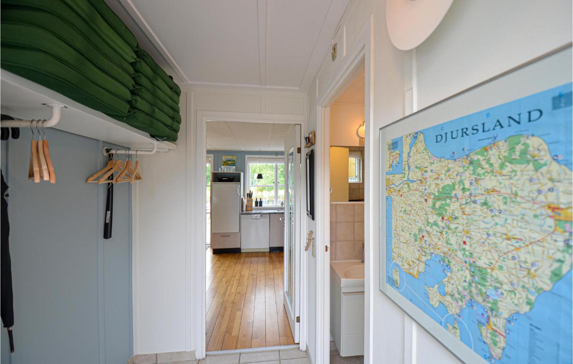 3 Bedroom Amazing Home In Ebeltoft Luaran gambar
